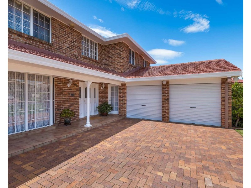 45 Kingfisher Avenue, Bossley Park NSW 2176