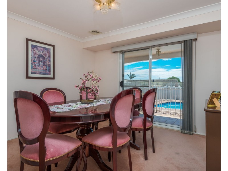 45 Kingfisher Avenue, Bossley Park NSW 2176