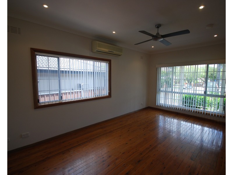 Fairfield West NSW 2165