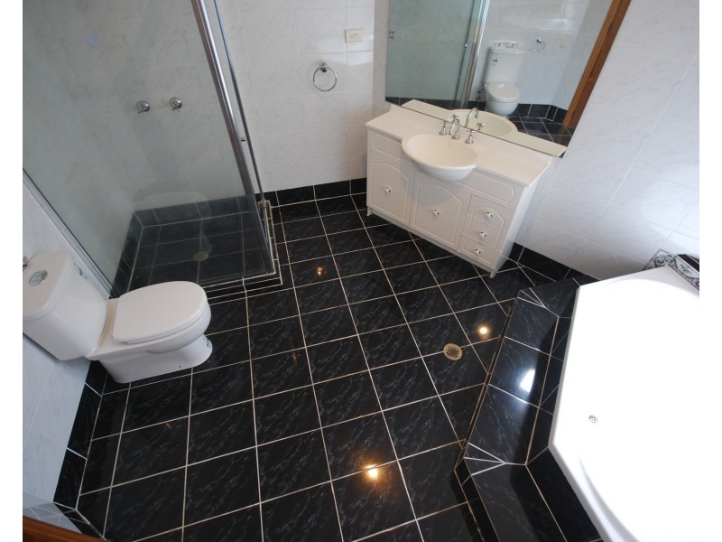 Fairfield West NSW 2165