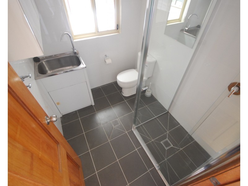 Fairfield West NSW 2165