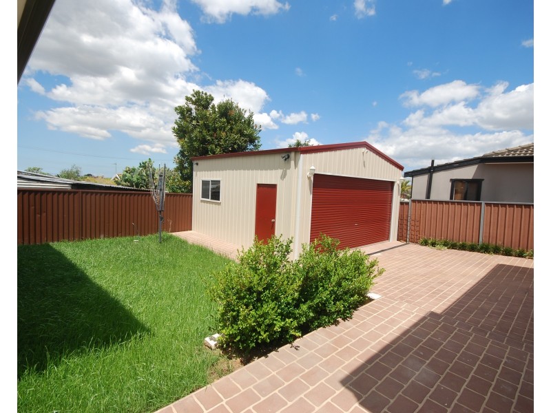 Fairfield West NSW 2165