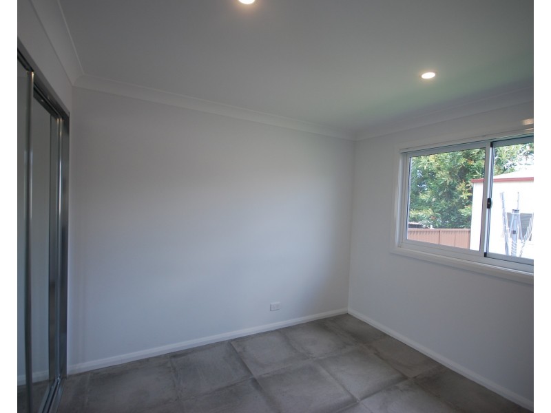 Fairfield West NSW 2165