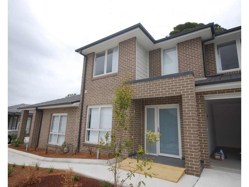 8/106 Chifley Street, Smithfield NSW 2164