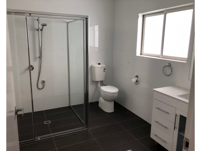 1/106 Chifley Street, Smithfield NSW 2164