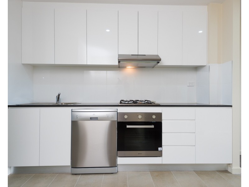 102/17-21 The Crescent, Fairfield NSW 2165