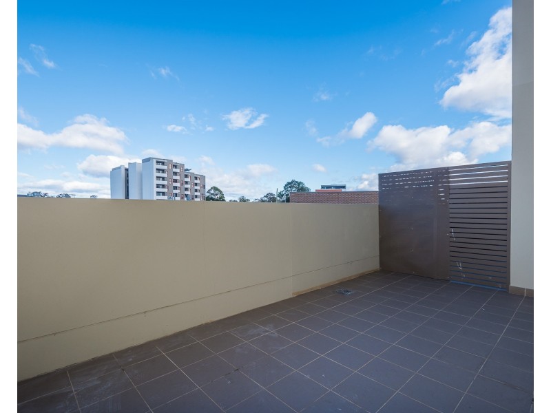 102/17-21 The Crescent, Fairfield NSW 2165