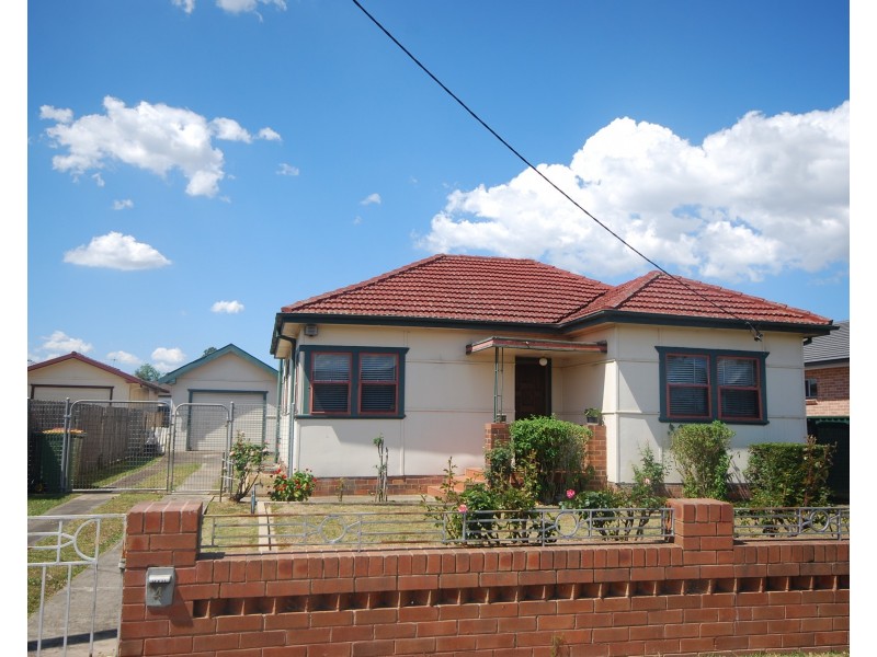 Fairfield East NSW 2165