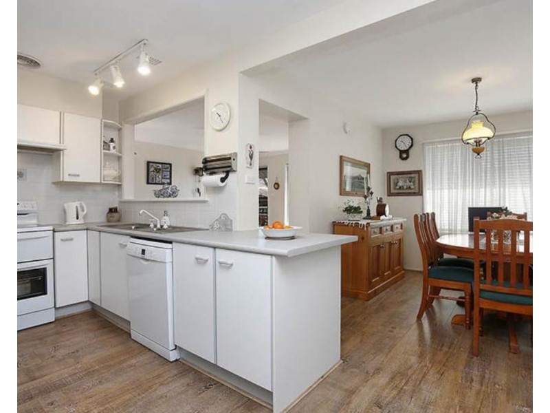 Fairfield West NSW 2165