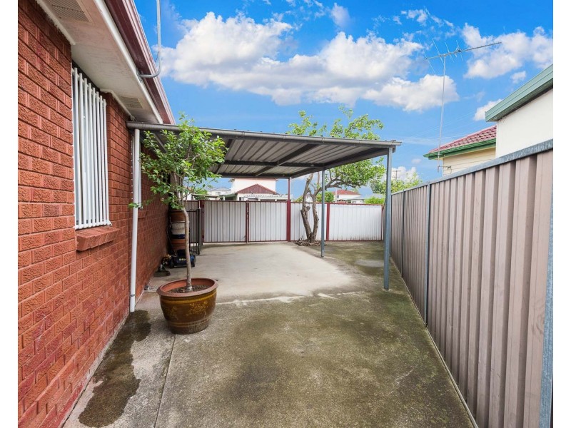 4 Gregory Street, Fairfield West NSW 2165