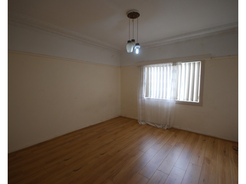 Fairfield East NSW 2165