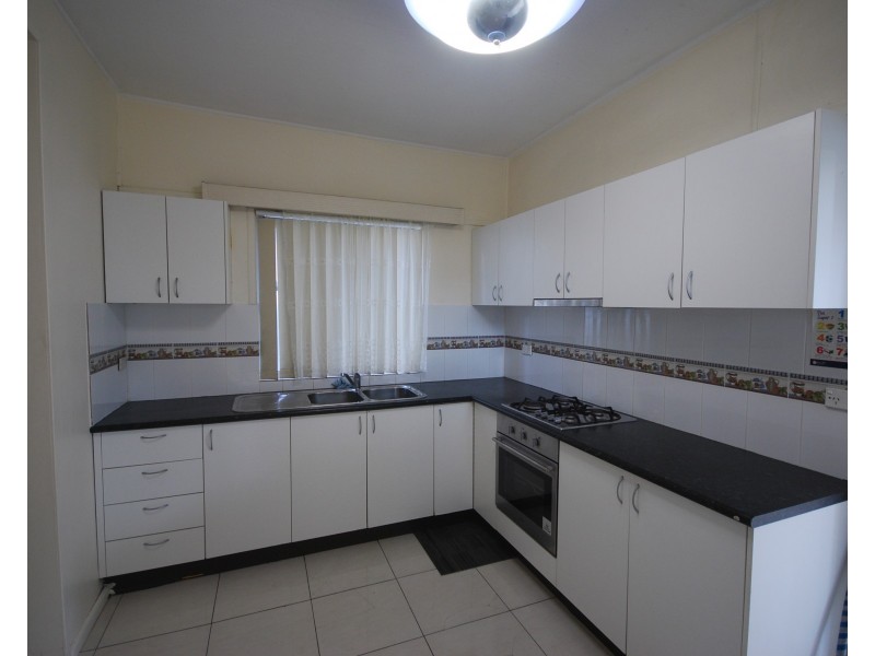 Fairfield East NSW 2165