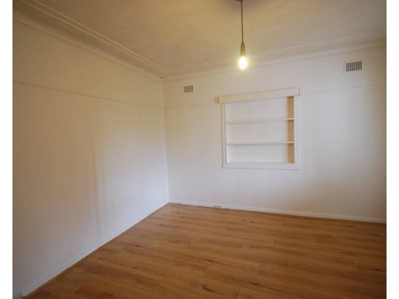 Fairfield East NSW 2165