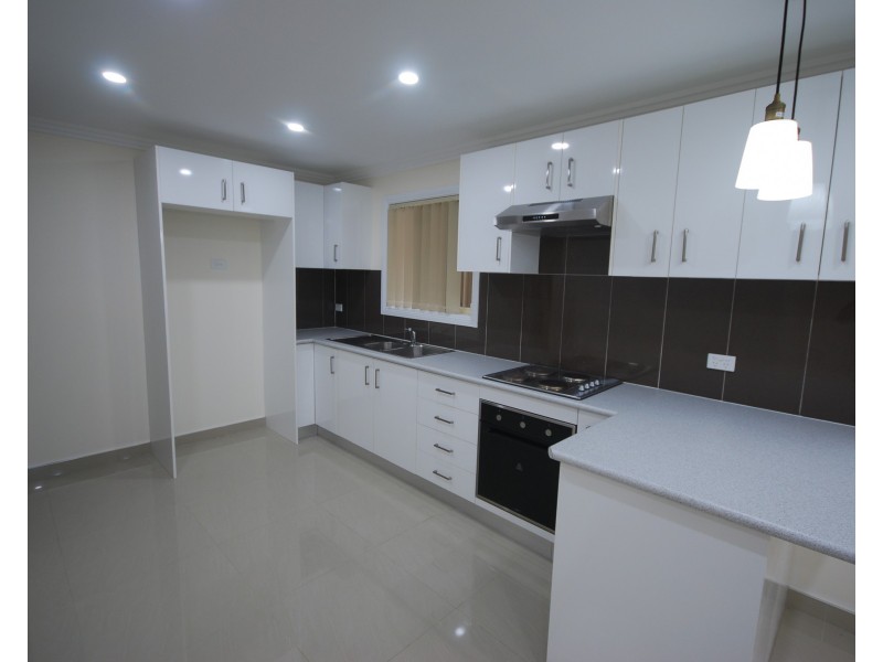 Fairfield West NSW 2165