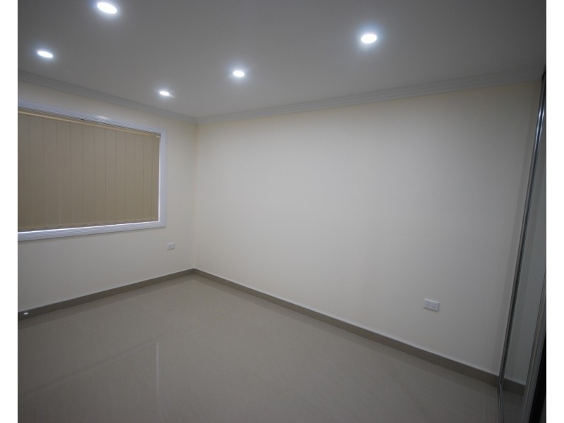 Fairfield West NSW 2165