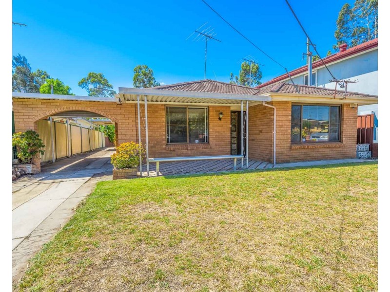 3 Landon Street, Fairfield East NSW 2165