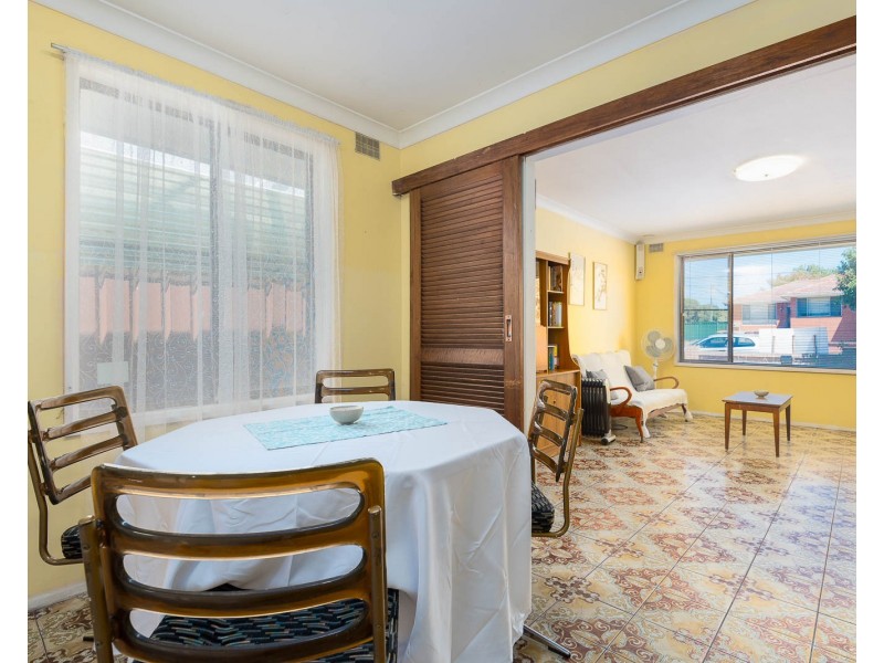 3 Landon Street, Fairfield East NSW 2165