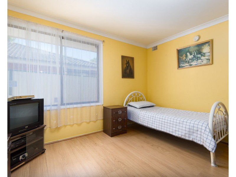 3 Landon Street, Fairfield East NSW 2165