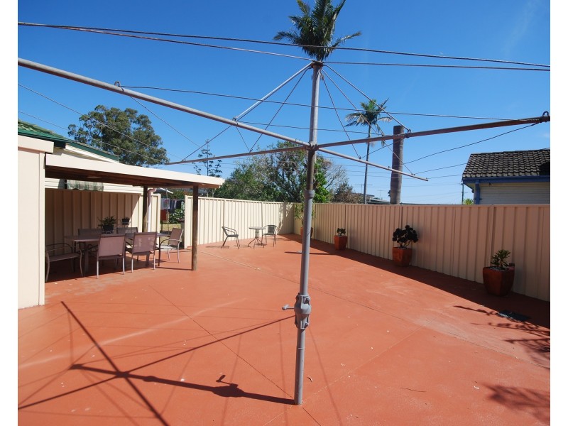 Fairfield West NSW 2165