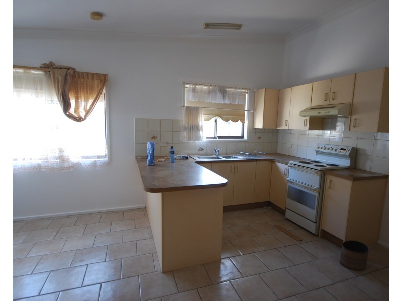 Fairfield West NSW 2165