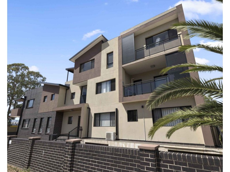 1/11 Wrentmore Street, Fairfield NSW 2165