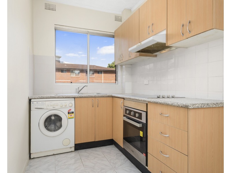 21/188 Sandal Crescent, Carramar NSW 2163