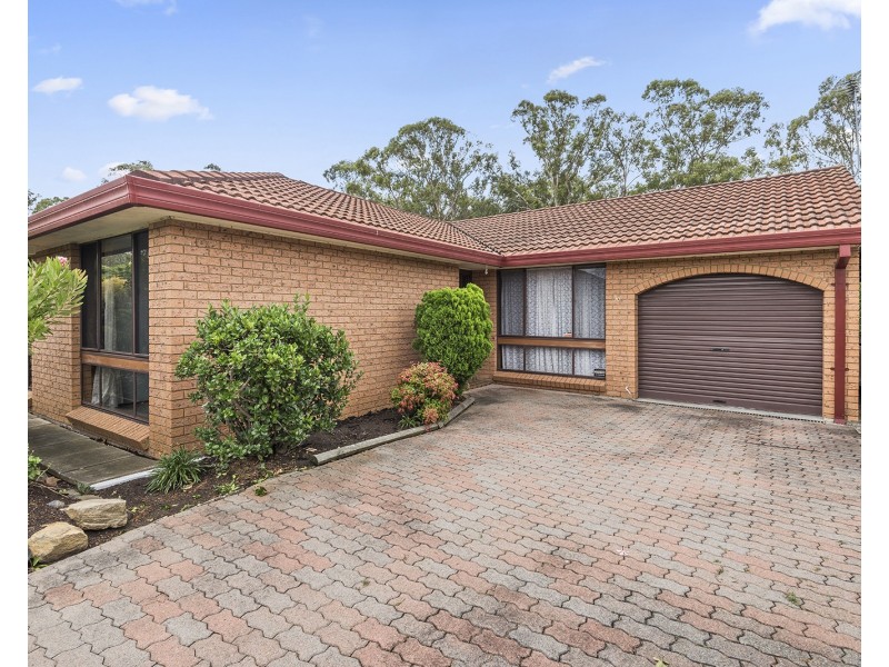 16 Whitlam Avenue, Edensor Park NSW 2176