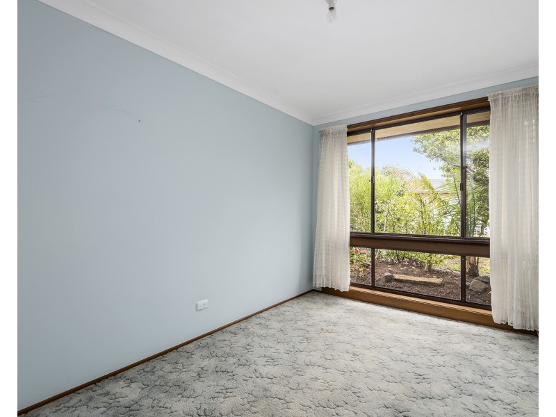 16 Whitlam Avenue, Edensor Park NSW 2176