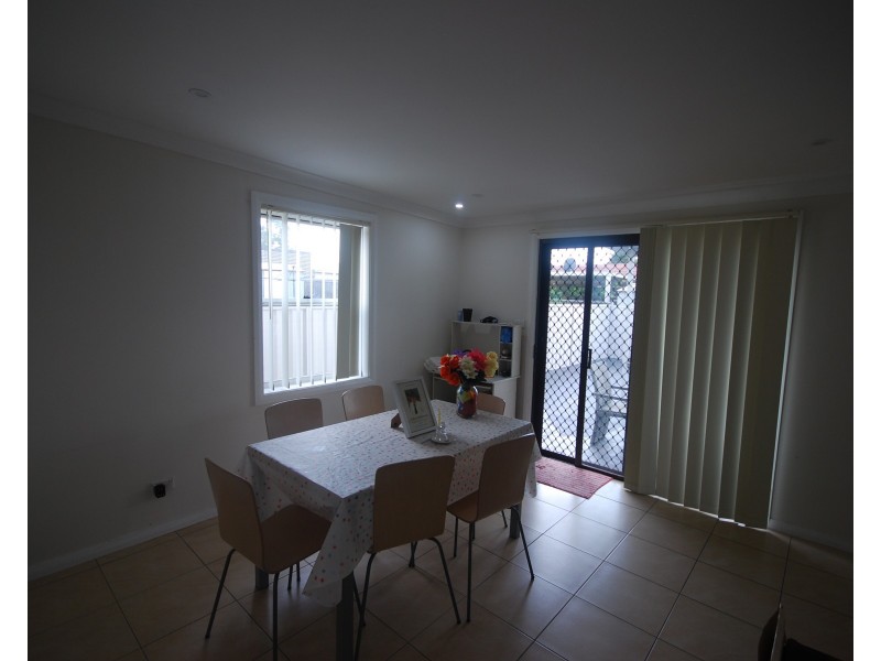 Greenfield Park NSW 2176