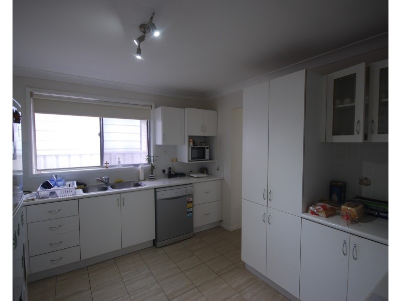 Greenfield Park NSW 2176