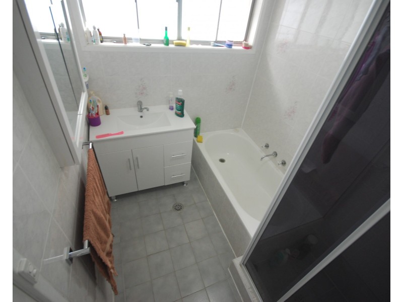 Greenfield Park NSW 2176