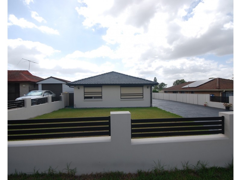 Greenfield Park NSW 2176