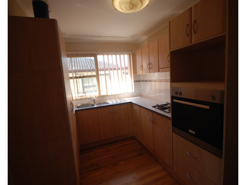 Fairfield West NSW 2165