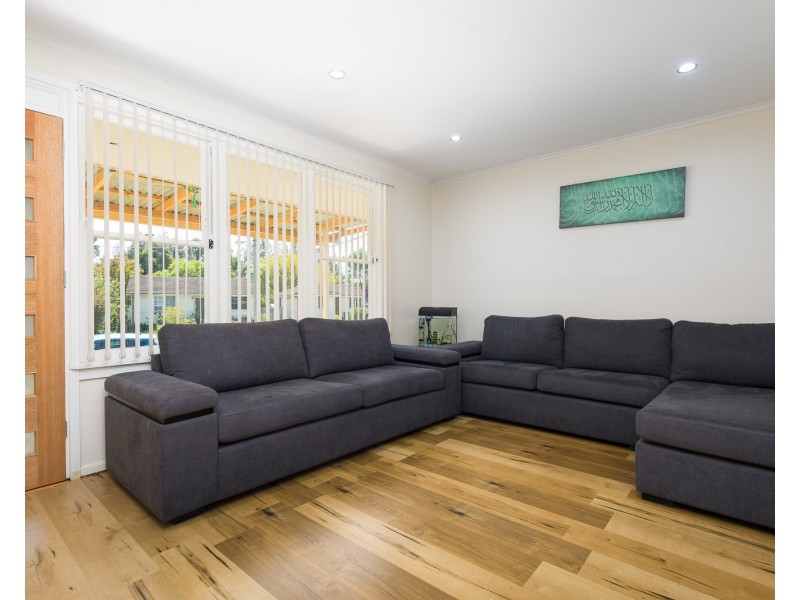 12 Montrose Avenue, Fairfield East NSW 2165