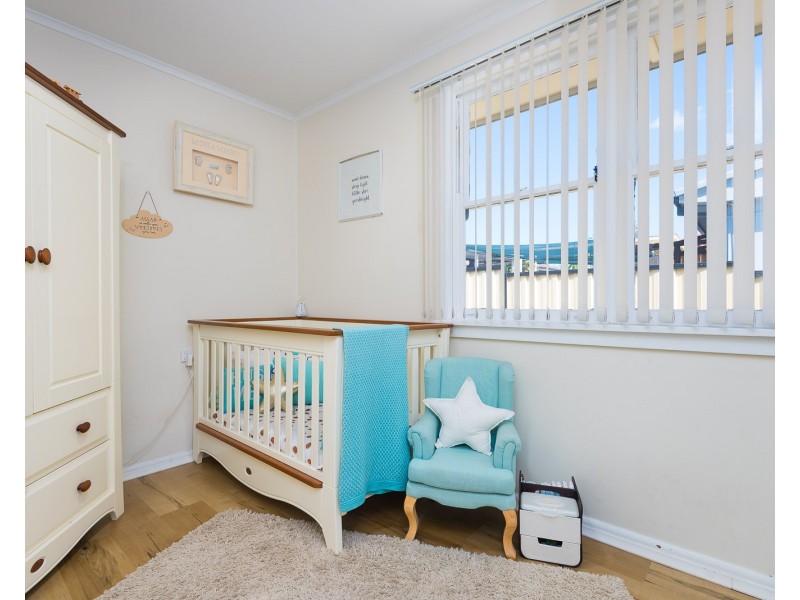 12 Montrose Avenue, Fairfield East NSW 2165