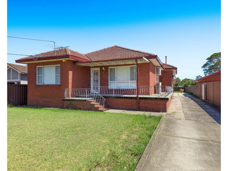 Fairfield East NSW 2165