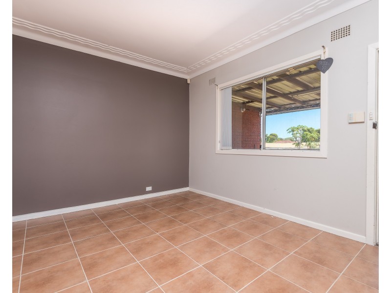 Fairfield East NSW 2165