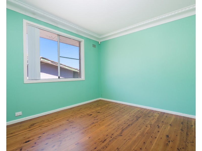 Fairfield East NSW 2165