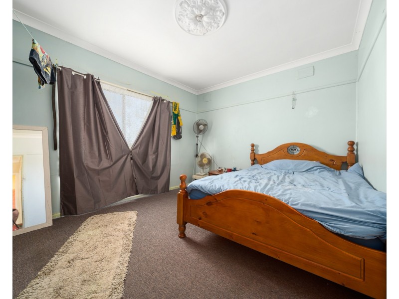 78 The Grove, Fairfield NSW 2165