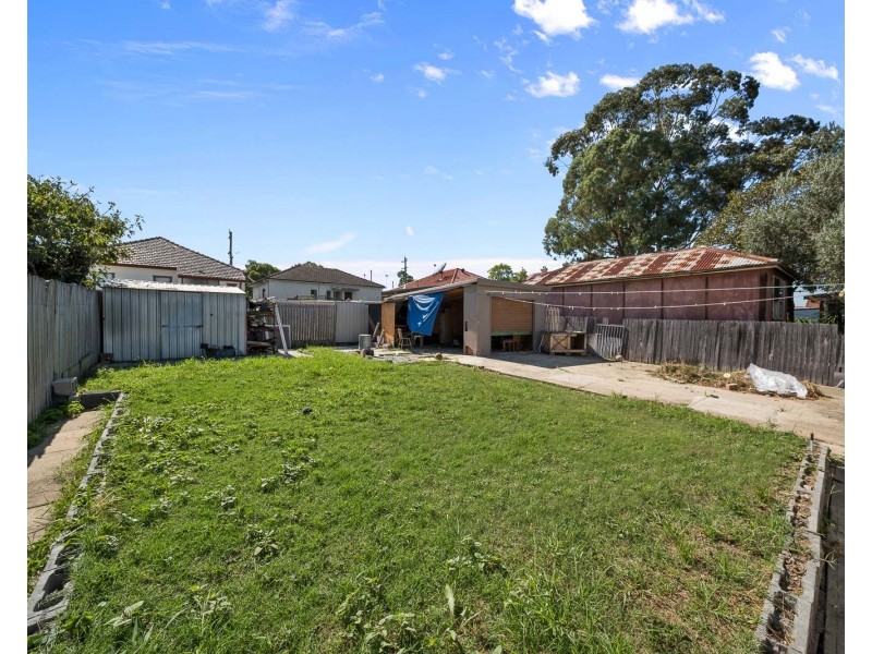78 The Grove, Fairfield NSW 2165