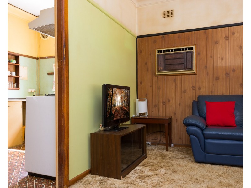 141 Maud Street, Fairfield West NSW 2165