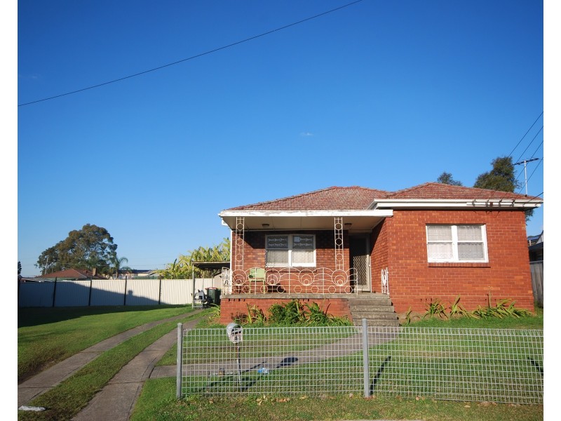 41 Hinkler Street, Smithfield NSW 2164