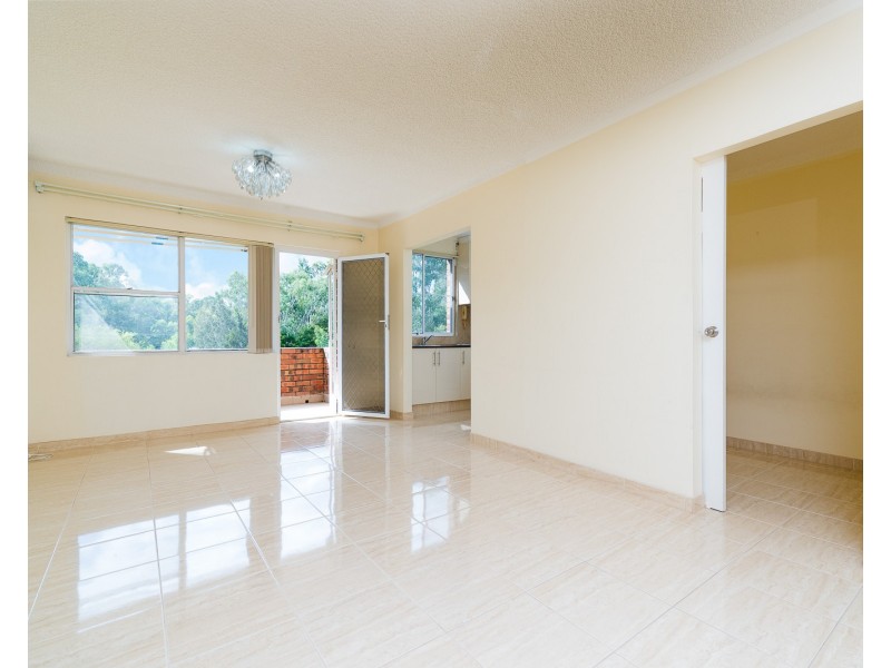 9/3 Lawson Street, Fairfield NSW 2165