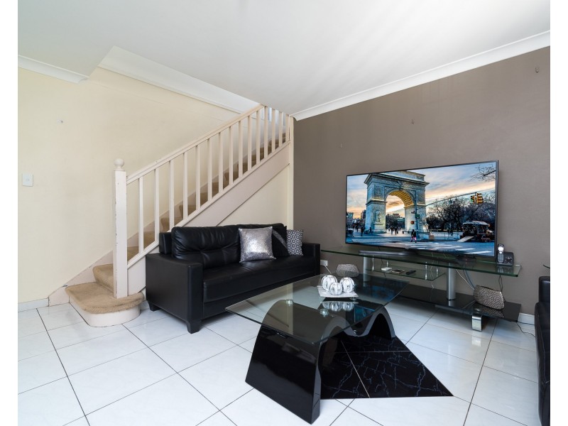 1/32 Hardy Street, Fairfield NSW 2165