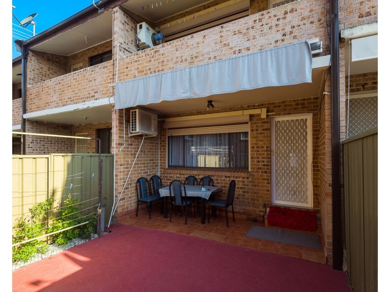 6/5 Fairlight Avenue, Fairfield NSW 2165