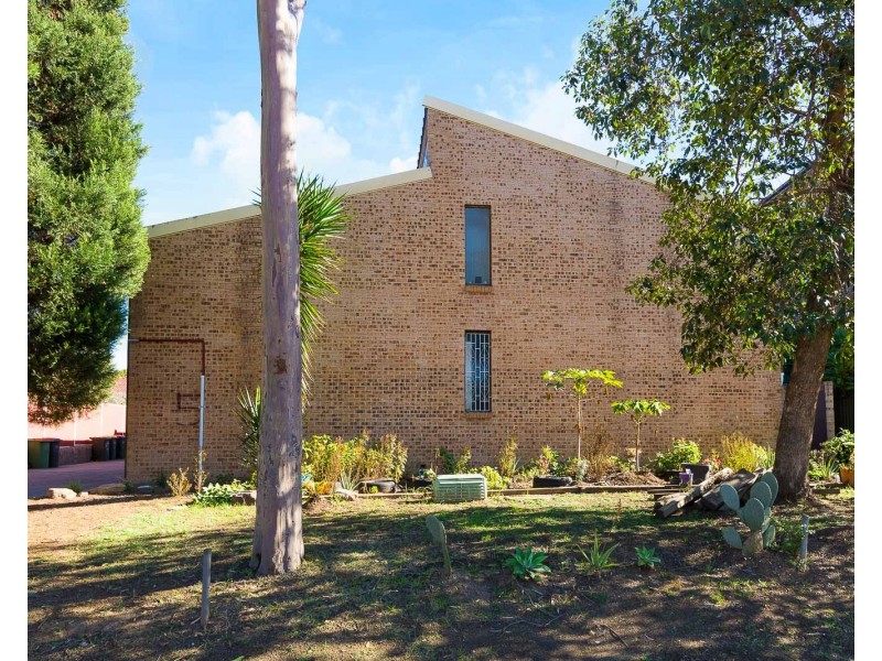 6/5 Fairlight Avenue, Fairfield NSW 2165