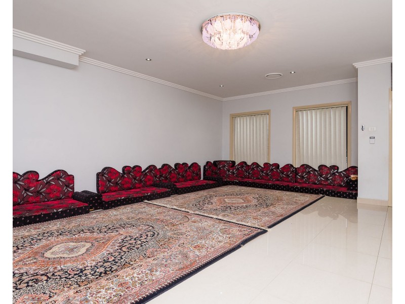 146 Avoca Road, Canley Heights NSW 2166