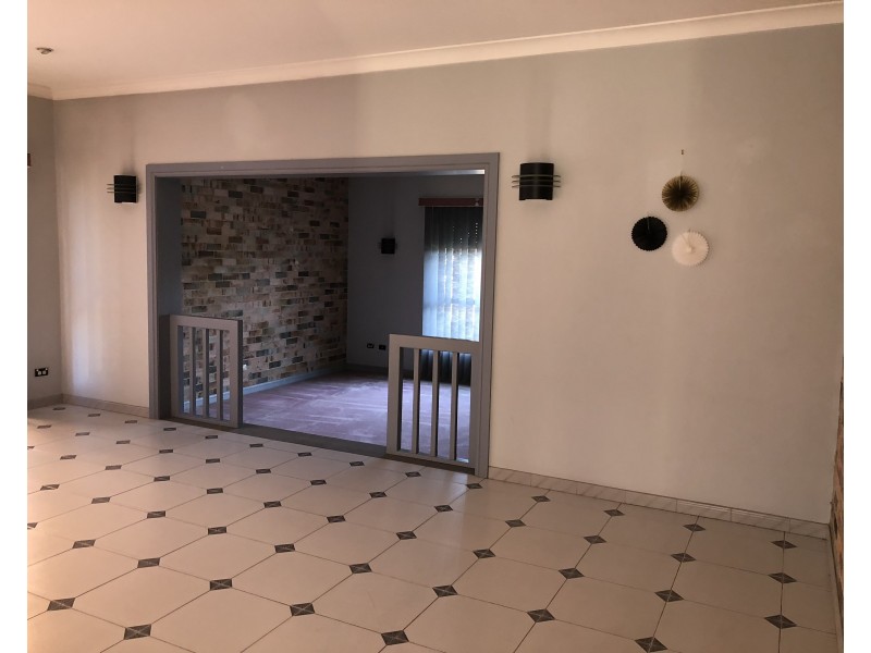 Fairfield West NSW 2165