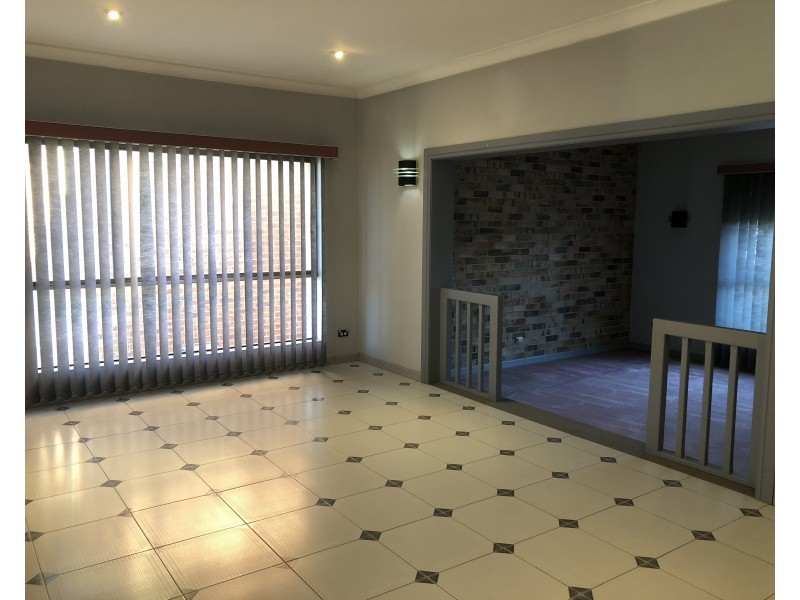 Fairfield West NSW 2165