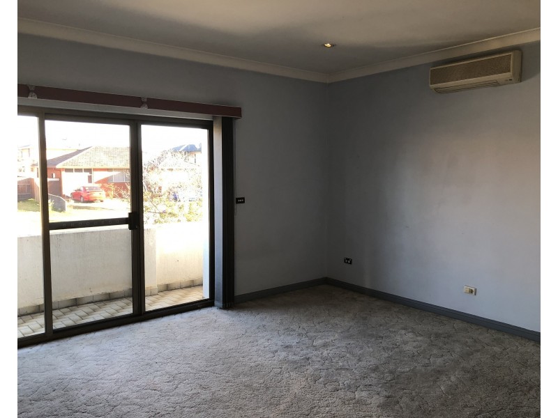 Fairfield West NSW 2165